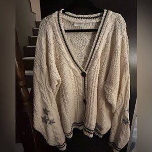 Folklore Cardigan Size XL/XXL never Worn